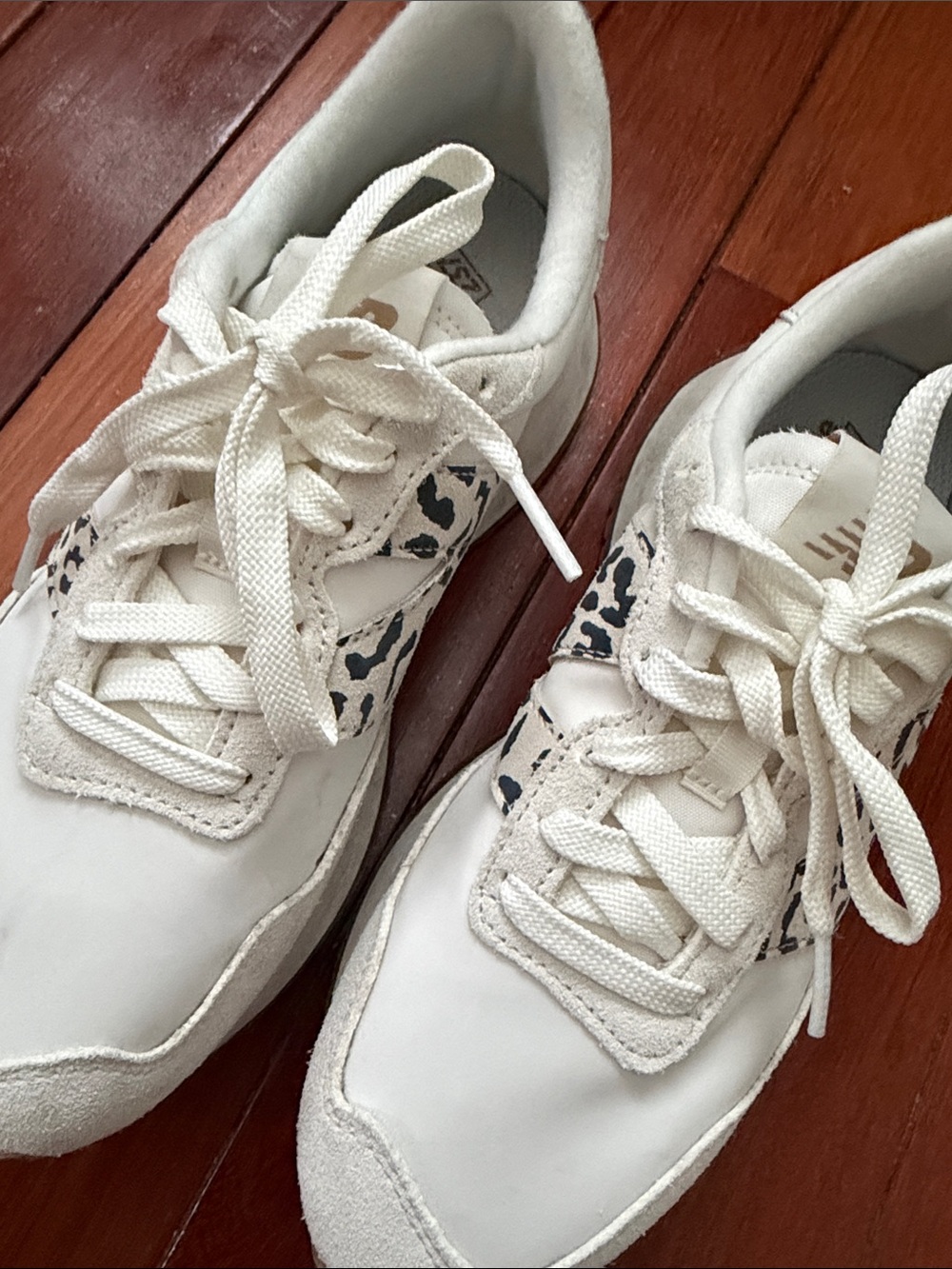 New Balance Women's Cream Sneakers with Leopard Accent - Picture 10 of 12